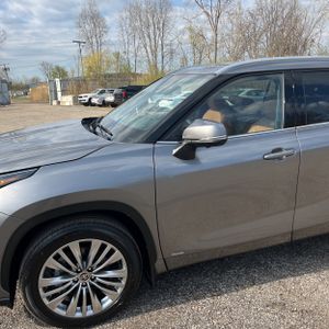 TOYOTA HIGHLANDER - 2