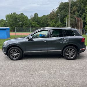 2016 Volkswagen TOUAREG VR6 LUX — фото 3