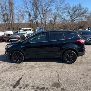 FORD ESCAPE SE - 3