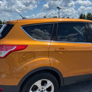 2016 FORD ESCAPE SE 照片 9
