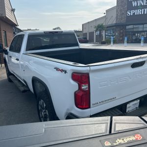 CHEVROLET SILVERADO 2500HD CUSTOM - 5