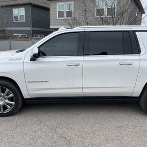 CHEVROLET SUBURBAN HIGH COUNTRY - 4