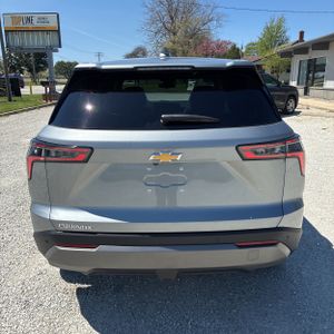 CHEVROLET EQUINOX LT - 7