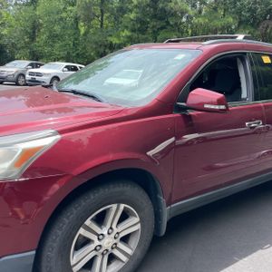 صورة 2 لـ 2015 Chevrolet TRAVERSE LT