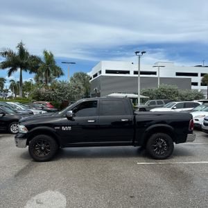 2013 RAM 1500 LARAMIE 照片 3