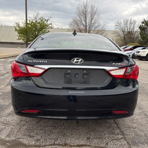 HYUNDAI SONATA GLS - 7