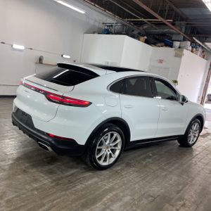 PORSCHE CAYENNE COUPE - 10