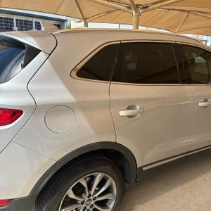 2017 Lincoln MKC SELECT 照片 9