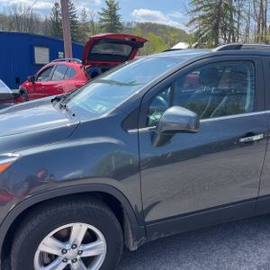 CHEVROLET TRAX LT - 2