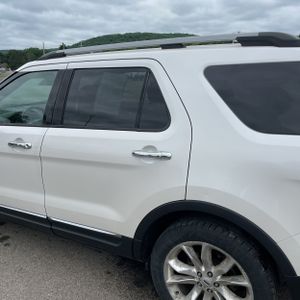 FORD EXPLORER LIMITED - 6