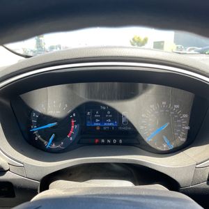 صورة مصغرة 38 لـ 2015 FORD FUSION SE