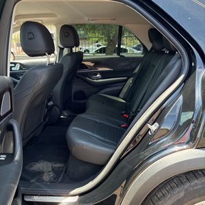 2025 Mercedes-BENZ GLE — миниатюра 38