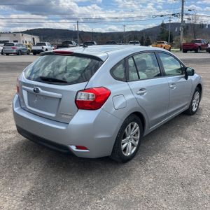 SUBARU IMPREZA 2.0I PREMIUM - 8