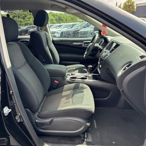 صورة مصغرة 33 لـ 2017 Nissan PATHFINDER SV
