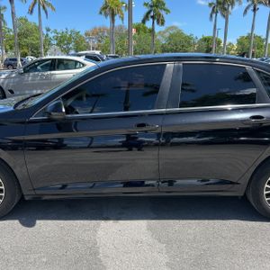 VOLKSWAGEN JETTA S - 4