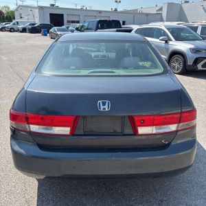 HONDA ACCORD LX - 7