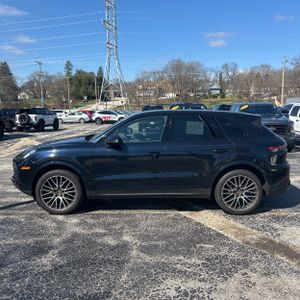 PORSCHE CAYENNE BASE - 3