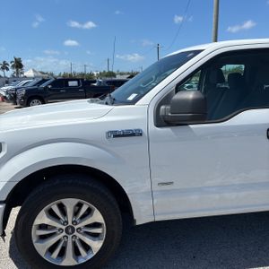 FORD F-150 XL - 2