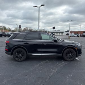 LINCOLN CORSAIR PREMIERE - 10