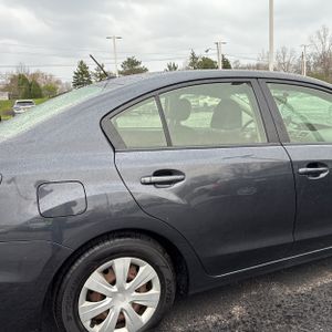 SUBARU IMPREZA 2.0I - 9