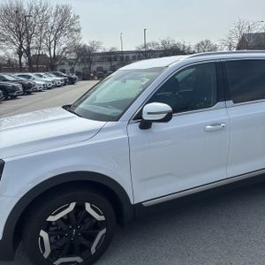 KIA TELLURIDE S - 2