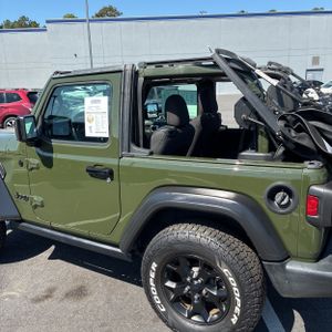 JEEP WRANGLER WILLYS SPORT - 6