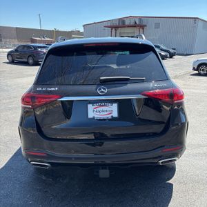 MERCEDES-BENZ GLE - 7