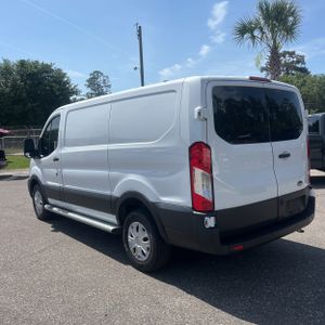 FORD TRANSIT 250 - 5