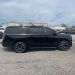 CHEVROLET SUBURBAN RST - 10