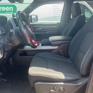 2019 RAM 1500 BIG HORN — миниатюра 32