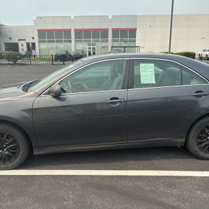2009 Toyota CAMRY LE photo 4