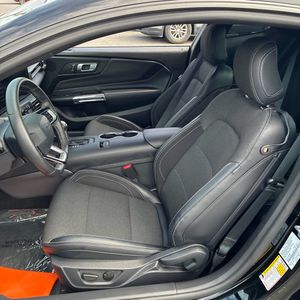 صورة مصغرة 31 لـ 2025 FORD MUSTANG ECOBOOST