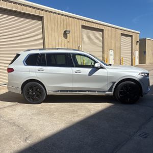 BMW X7 XDRIVE50I - 10