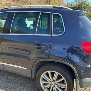 Volkswagen Tiguan SE - 6
