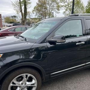 FORD EXPLORER LIMITED - 2