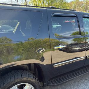 CHEVROLET SUBURBAN LS - 9