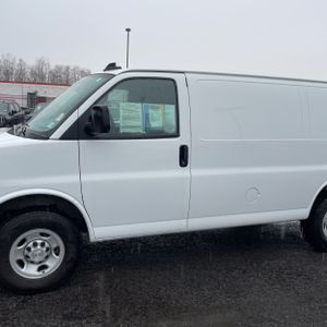 CHEVROLET EXPRESS CARGO 2500 - 4
