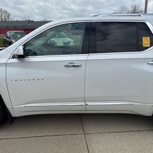 CHEVROLET TRAVERSE HIGH COUNTRY - 4