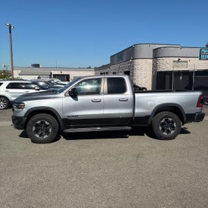 2019 RAM 1500 REBEL 照片 3