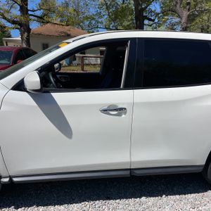 NISSAN PATHFINDER S - 4