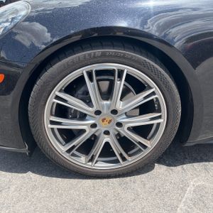 2019 Porsche PANAMERA 4 缩略图 17