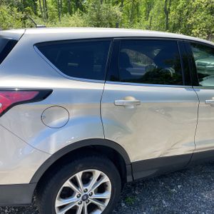 FORD ESCAPE SE - 7