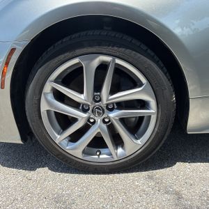 2022 Lexus RC 300 BASE — миниатюра 16