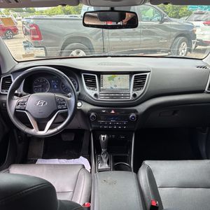 2017 Hyundai TUCSON LIMITED 照片 36
