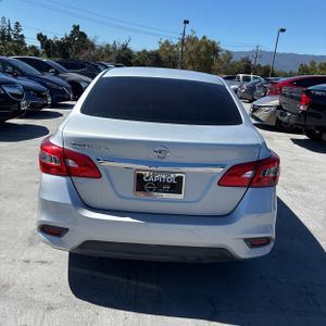 صورة 6 لـ 2018 Nissan SENTRA S