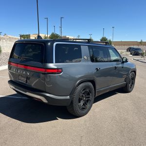 2023 Rivian R1S ADVENTURE 照片 8