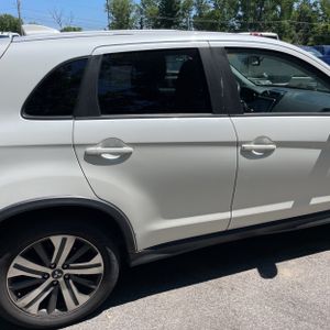 صورة 8 لـ 2021 Mitsubishi OUTLANDER SPORT SE