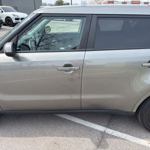 KIA SOUL BASE - 4