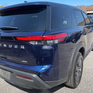 NISSAN PATHFINDER S - 9