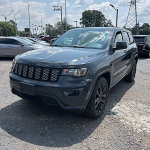 2018 JEEP GRAND CHEROKEE ALTITUDE — фото 1
